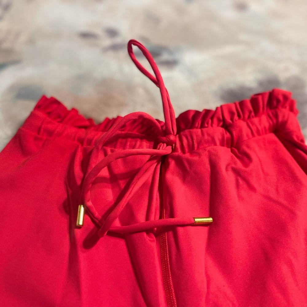 Celestine High Rise Scarlet Ruffle Leggings - Picture 7 of 15